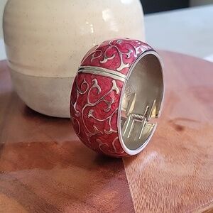 Elegant Purple, pink swirl and Silver tone inlay Women's Spring Latch Bracelet